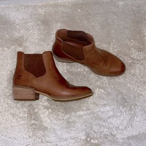 Tan Timberland Ankle booties - size 8